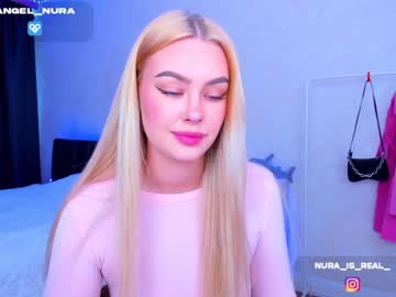 webcam girl 8a8y_nura live cam image #4100387