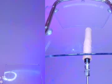webcam girl dakota_blare live cam image #6462936
