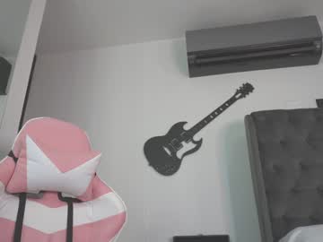 webcam girl venezolanacute live cam image #2639476