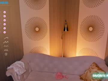 webcam girl happiness_call live cam image #4361729