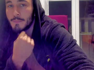 webcam man hola_hola_555 live cam image #641405