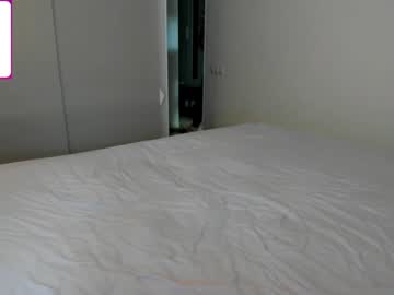 webcam girl cowgirl_emilly live cam image #3000451