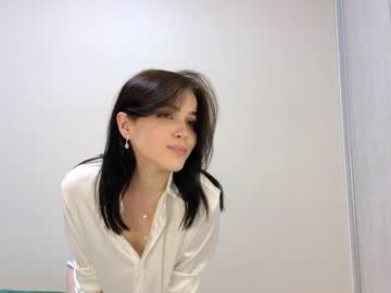 webcam girl kr1stinarrow live cam image #4814501