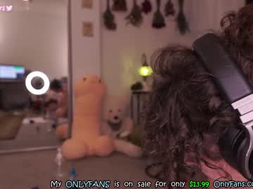 webcam girl evelynpiers live cam image #3979217