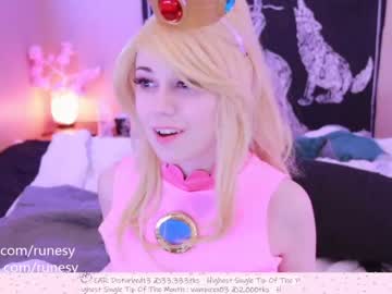 webcam girl runesy live cam image #155083