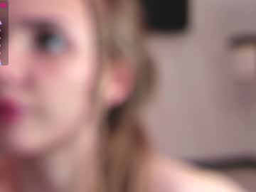 webcam girl delicious_couple_ live cam image #4506943