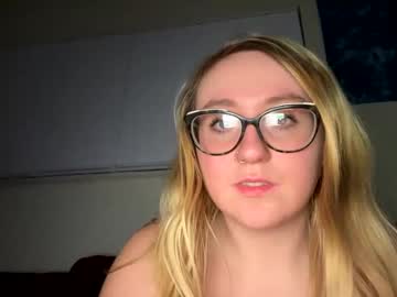 webcam girl vanillapuddingpie live cam image #7040974