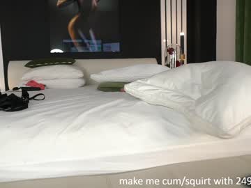 webcam girl dovia live cam image #6428506
