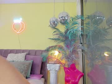 webcam tranny naomigomezz live cam image #1675578
