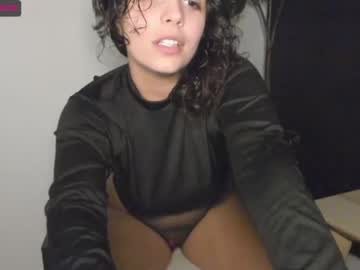 webcam girl lilbeccaxo live cam image #3205146