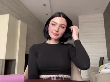 webcam tranny evelynforever live cam image #4567746