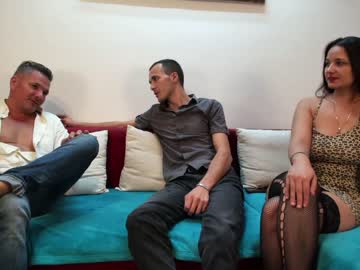 webcam couple julyaandraul live cam image #283589
