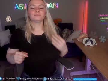 webcam girl asiri_ocean live cam image #6111569