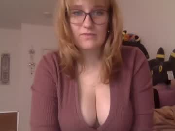 webcam girl misty_reine live cam image #6365300