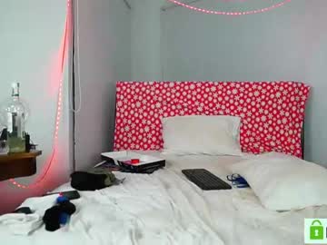 webcam couple alyssa_powers live cam image #1626704