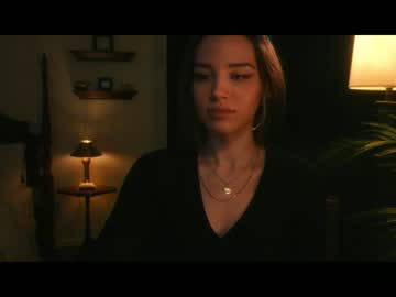 webcam girl cinnabelle live cam image #949636
