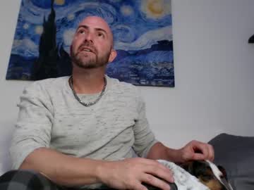 webcam man whaaaaaaaat live cam image #1784942