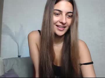 webcam girl sweetbrunettt live cam image #2294848