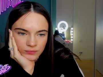 webcam girl gloriamil live cam image #3180928