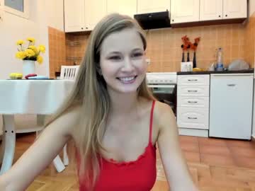 webcam girl stella_and_stephan live cam image #134080