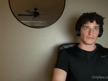 webcam man cozyrice live cam image #4657095