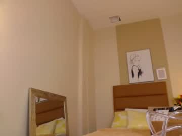 webcam girl jovanna_smith live cam image #2415757