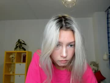 webcam girl she_rry live cam image #5642832