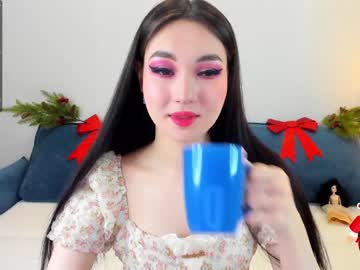 webcam girl yoyo_manga live cam image #3552001