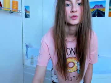webcam girl elizabeth_wong live cam image #149193
