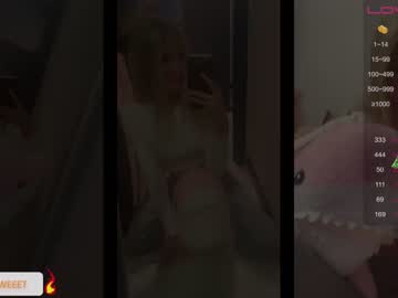 webcam girl blush_mikki live cam image #4769867