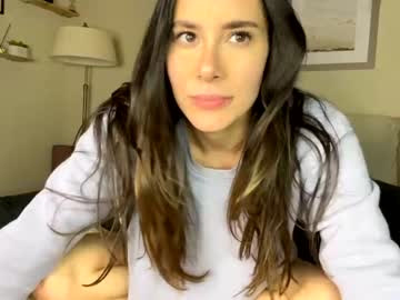 webcam girl theselina_kyle live cam image #1201868