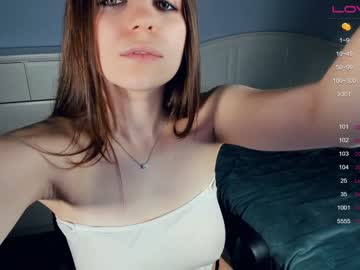 webcam girl lovelikedreams live cam image #4533062
