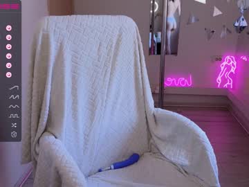 webcam girl lily_ewing live cam image #4445965