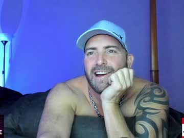 webcam man whaaaaaaaat live cam image #1102932