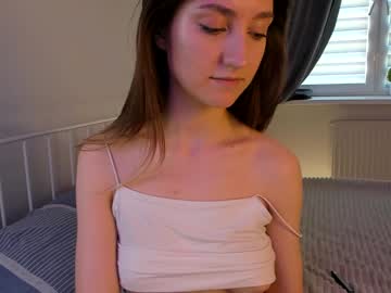 webcam girl mia_elfie live cam image #1470785