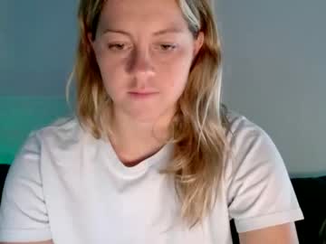 webcam girl thatprettyblondegirl live cam image #6739212