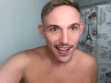 webcam man curiousboy7k live cam image #2495910