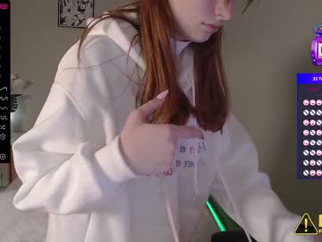 webcam girl roxy_bowman live cam image #4083696