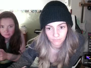 webcam girl pixelatedprincess live cam image #4285625