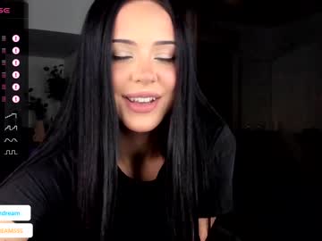 webcam girl girl_of_yourdreams_ live cam image #5448988