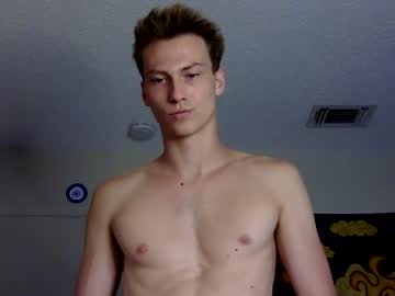 webcam man peterrouge live cam image #4827596