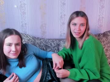 webcam couple barbarajennifers live cam image #3347786