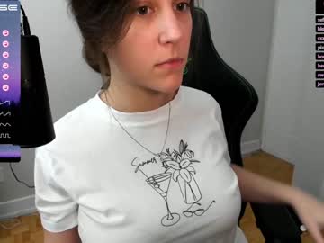 webcam girl alexa_dream live cam image #3662901