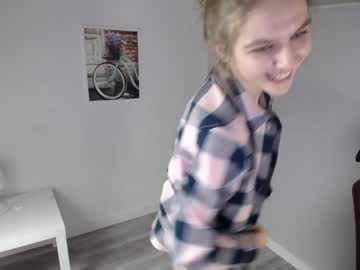 webcam girl lana_heisstt live cam image #531339