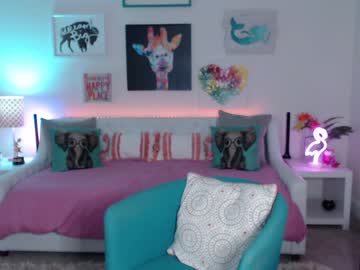 webcam girl holihurricane live cam image #4943253