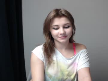webcam girl relax_nina live cam image #732667