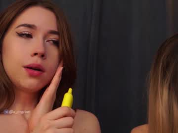 webcam girl a_mhere live cam image #4422300