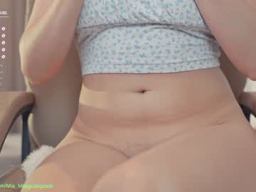 webcam girl mia_milagros live cam image #2015039