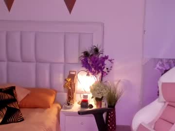 webcam girl scarlett__baker live cam image #650073