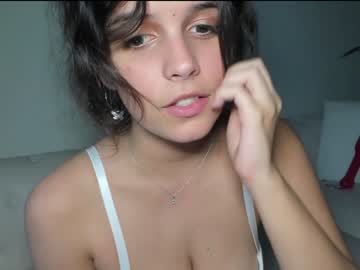 webcam girl lilbeccaxo live cam image #1834017